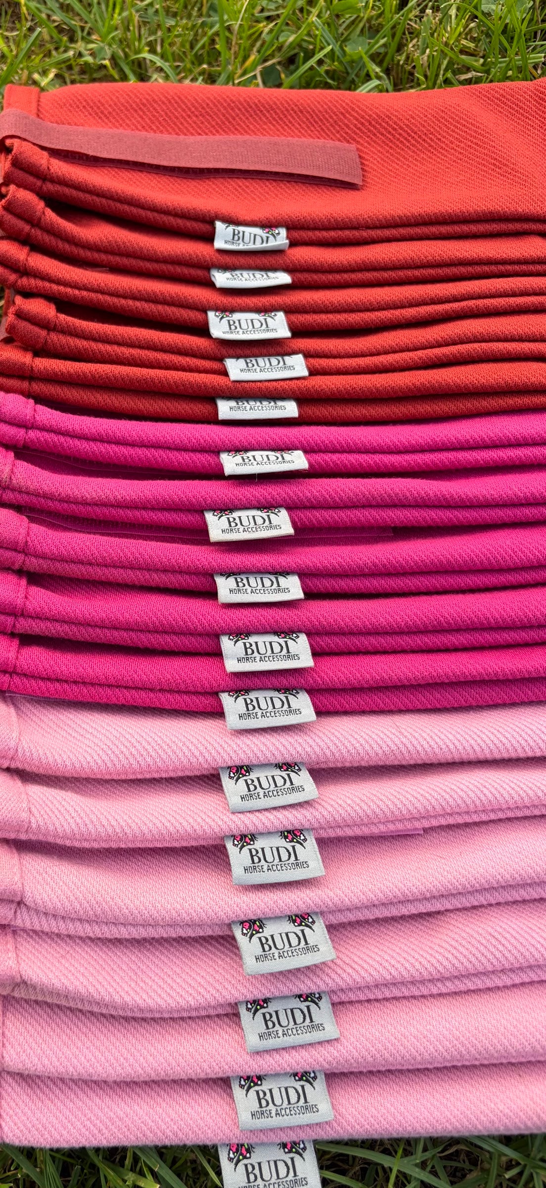 BUDI manenzakjes in Barbie pink